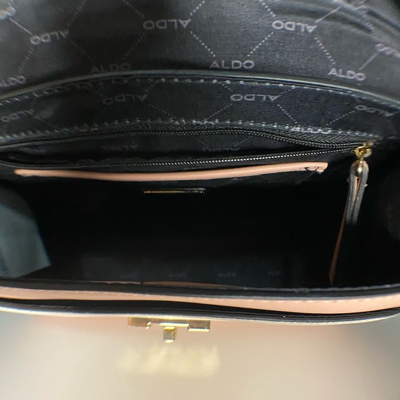 Aldo Hand Bag - Picture 8 of 8